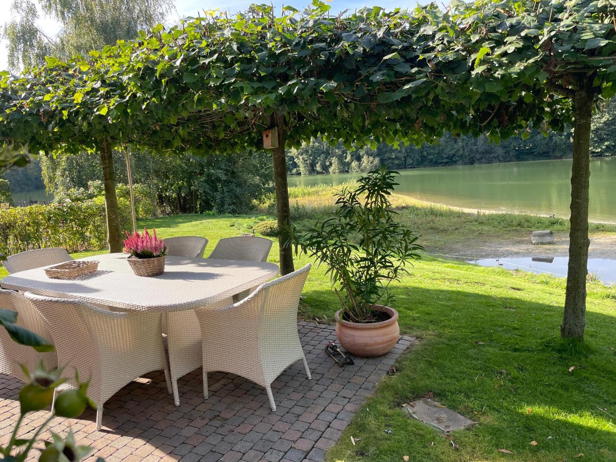 Gemuetliches Fachwerkhaus Am See Mit Kamin Warendorf Zewnętrze zdjęcie